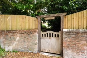 Photo 1- click for photo gallery